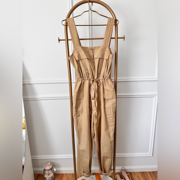 🛍️ZARA Jumpsuit - Picture 2 of 16